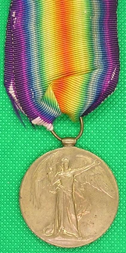 WW1 VICTORY MEDAL, EAST YORKSHIRE REGT & K.A.R OFFICER