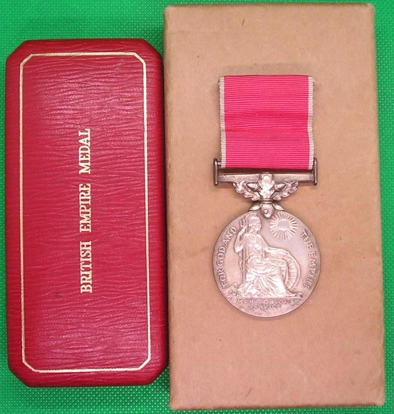 MINT CASED EIIR CIVIL BRITISH EMPIRE MEDAL, CHIEF LINEMAN, BRITISH RAILWAYS, CHESTER