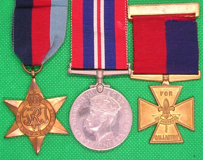 BOY SCOUTS GILT CROSS & WW2 CASUALTY GROUP, FLEET AIR AIR, FROM PENCAITLAND, CRASHED AT STRATFORD UPON AVON