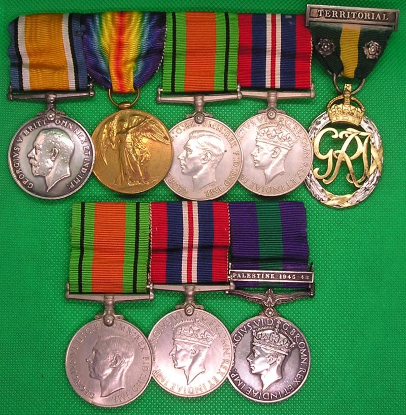 FATHER & SON WW1 & WW2 FAMILY GROUP, WORCESTER REGIMENT OFFICERS