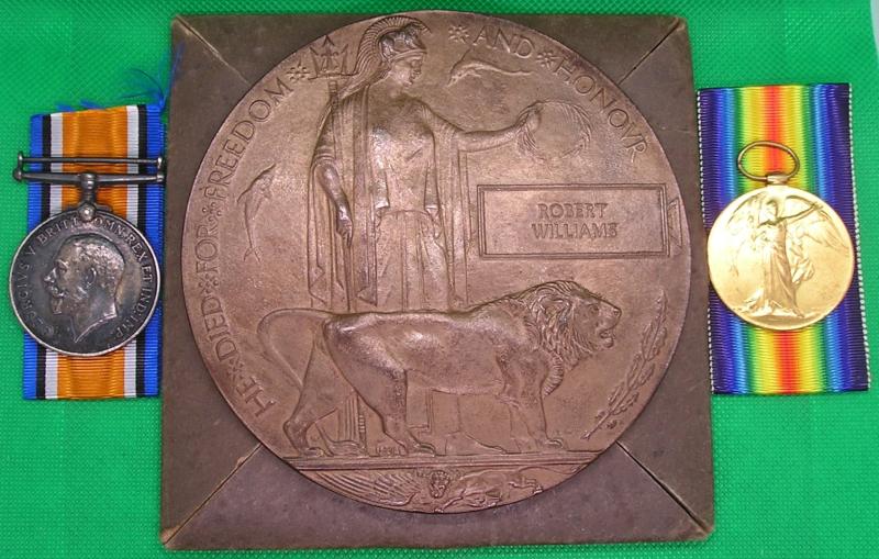 WW1 PAIR & MEMORIAL PLAQUE, 18th LANCASHIRE FUSILIERS / 2nd S.E.LANCS BANTAMS, K.I.A F&F 15-4-1917 FROM WIGAN