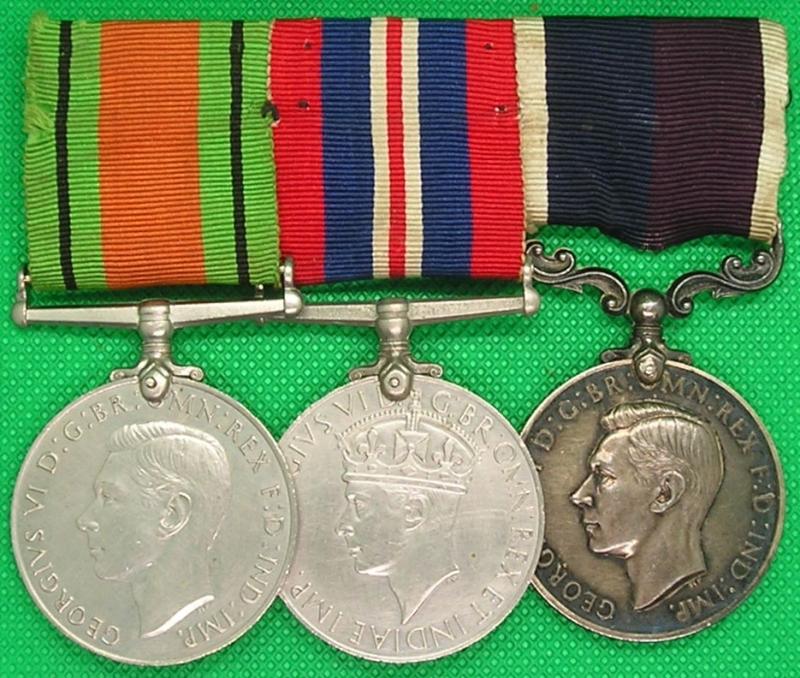 WW2 GROUP WITH GVIR 1st TYPE RAF LS&GC, PILOT OFFICER