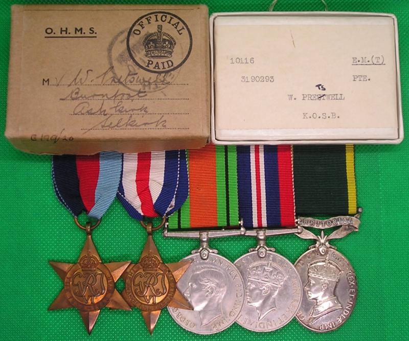 MINT BOXED WW2 TERRITORIAL GROUP, 1/4th K.O.S.B, FROM ASHKIRK, SELKIRK