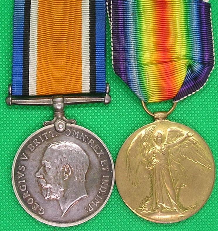 WW1 PAIR, M.G.C CAVALRY, DISCHARGED DUE TO GUN SHOT WOUNDS