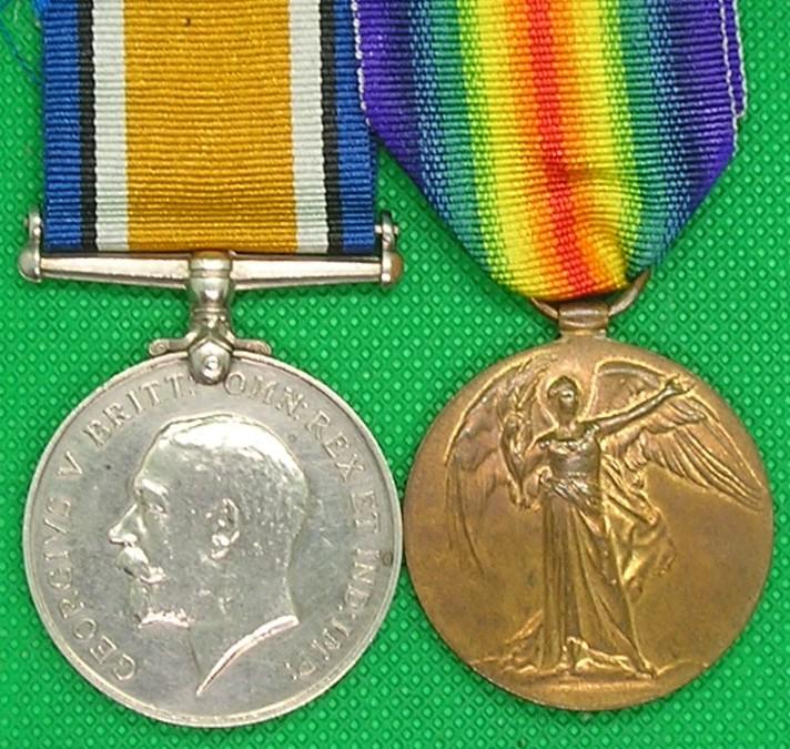 WW1 PAIR, ESSEX REGT & 2nd S.WALES.BORDERERS, PRISONER OF WAR 1918. FROM LONDON